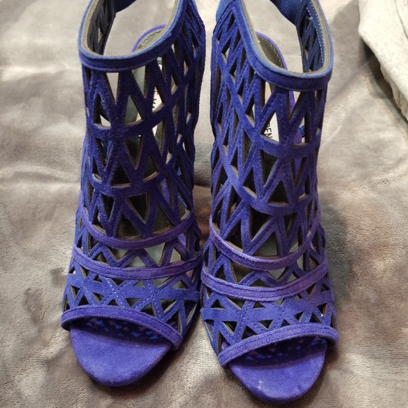 Steve Madden Shoes - Steve Madden Blue Suede High Heels